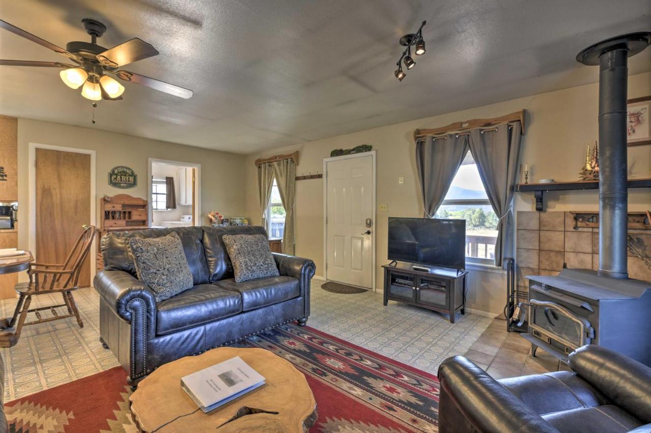 Quiet Pagosa Springs Cabin Lake And Mountain Views! エクステリア 写真