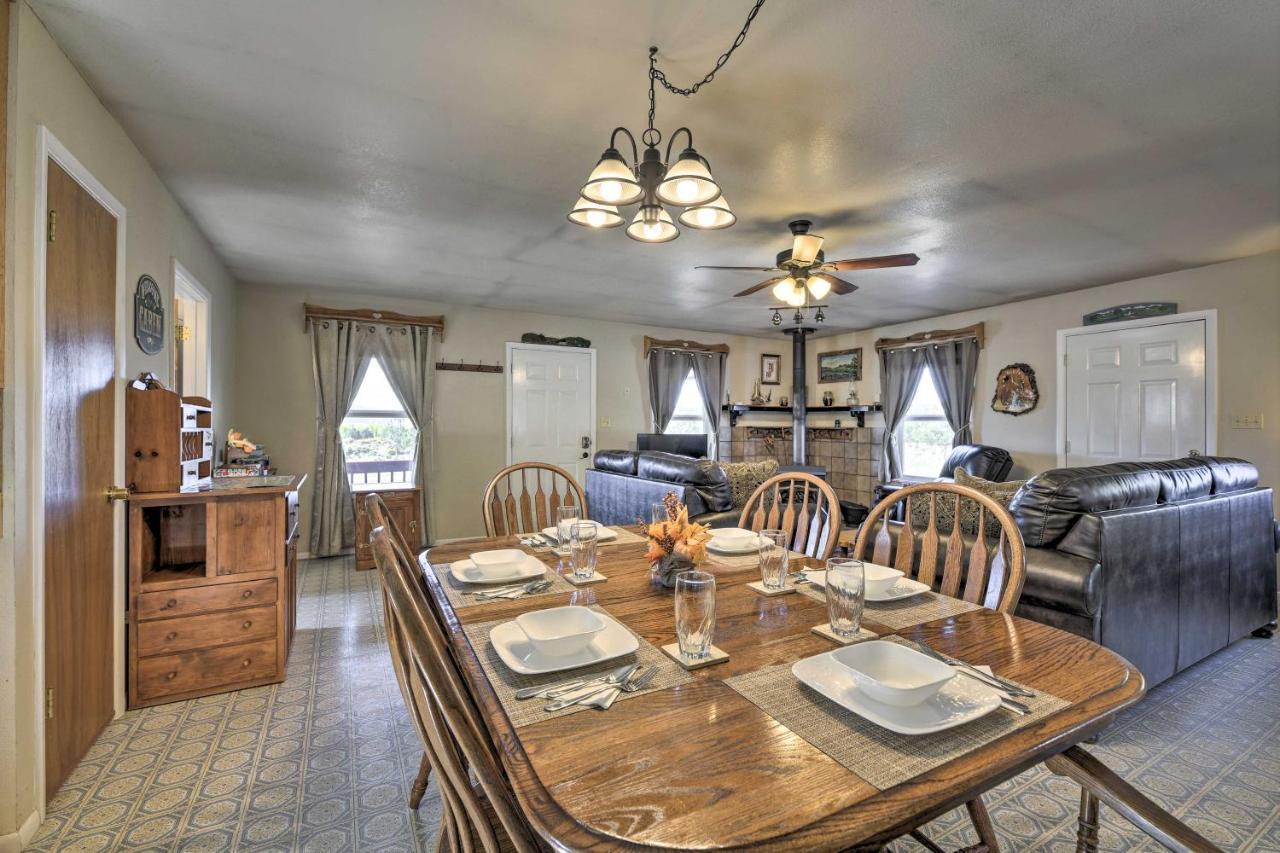 Quiet Pagosa Springs Cabin Lake And Mountain Views! エクステリア 写真
