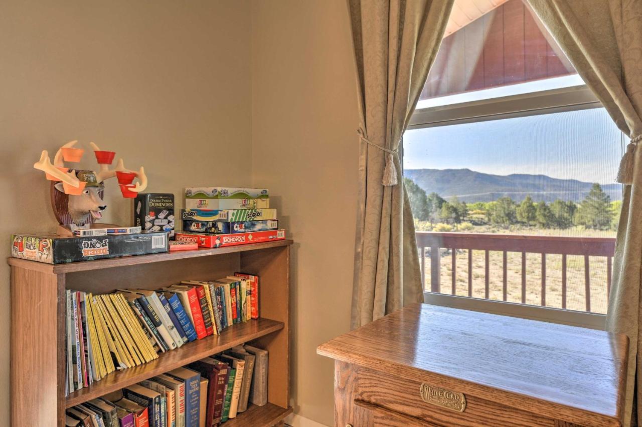 Quiet Pagosa Springs Cabin Lake And Mountain Views! エクステリア 写真