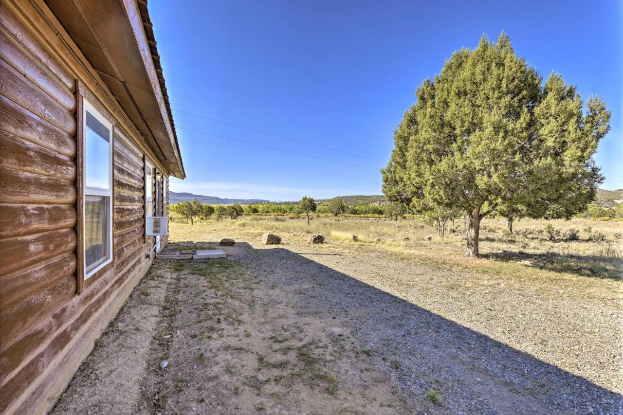 Quiet Pagosa Springs Cabin Lake And Mountain Views! エクステリア 写真