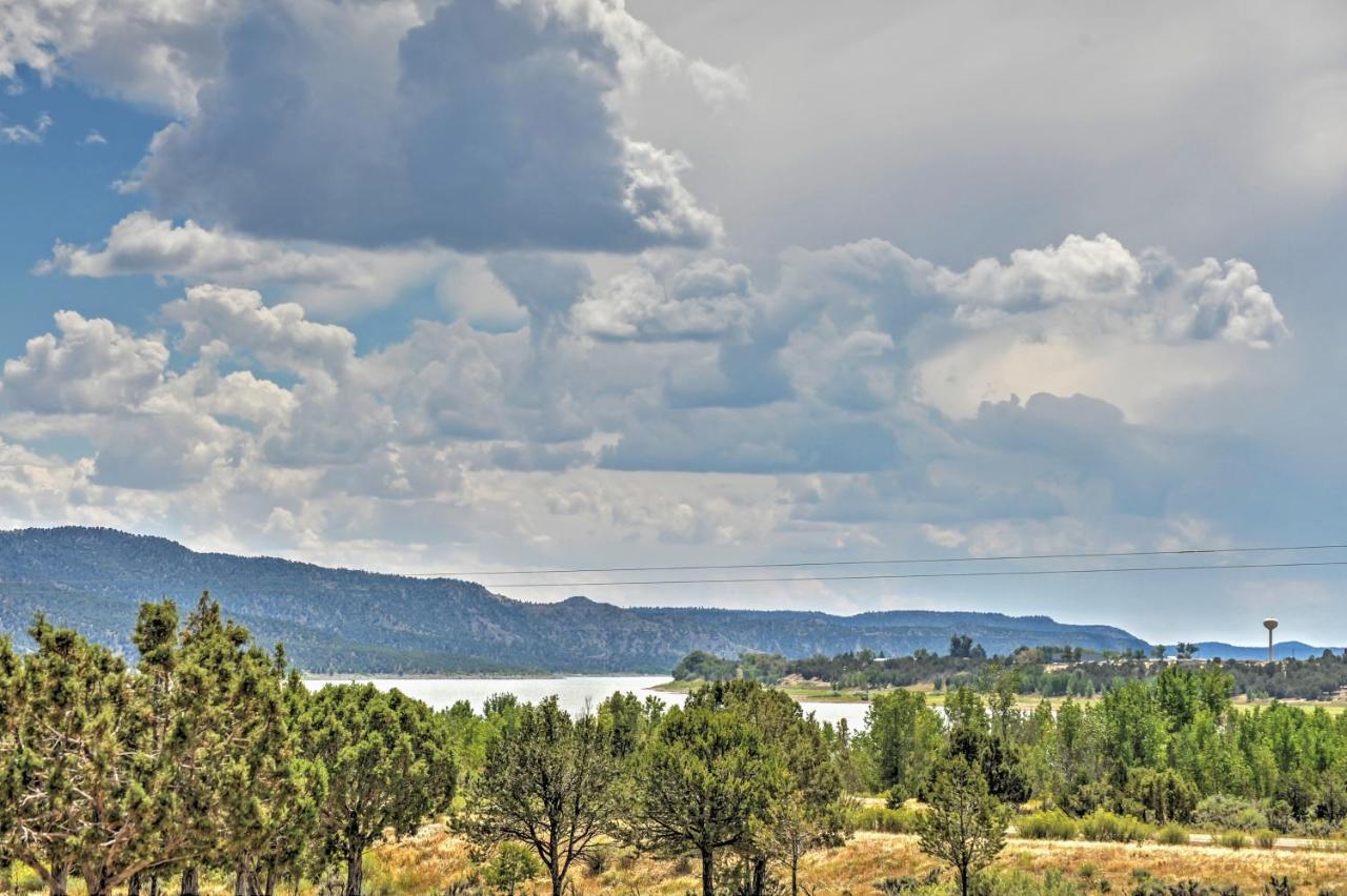 Quiet Pagosa Springs Cabin Lake And Mountain Views! エクステリア 写真